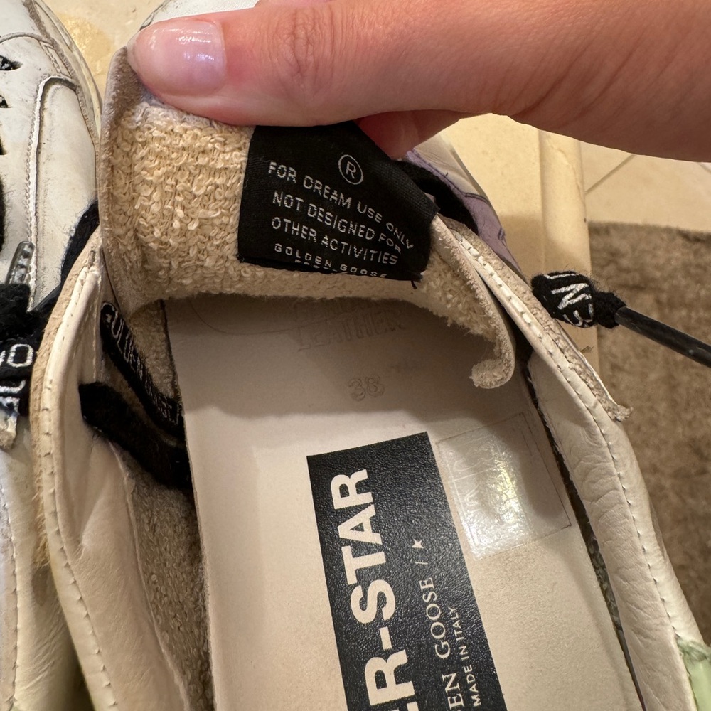 GOLDEN GOOSE- Superstar Leather Sneakers- Amazing Condition - Picture 9 of 10